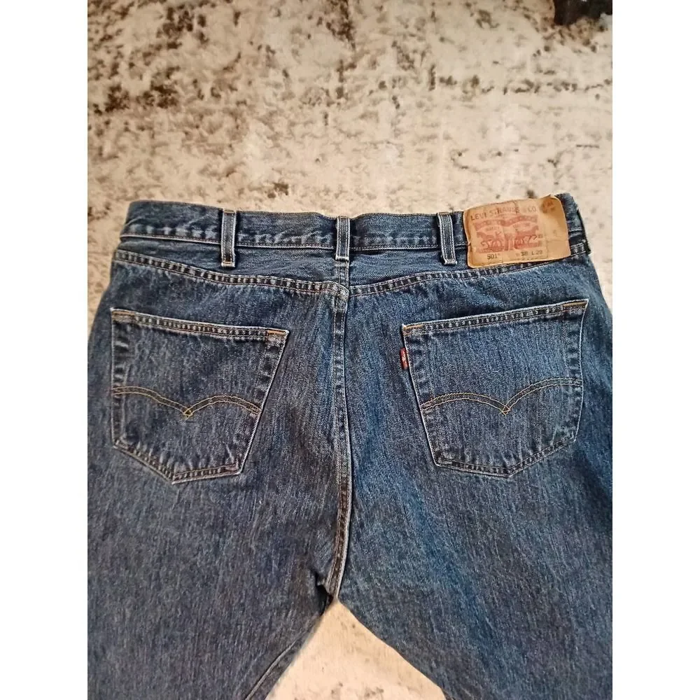 Levi's 501 Button Fly Light Acid Wash Straight Leg Denim 38 29